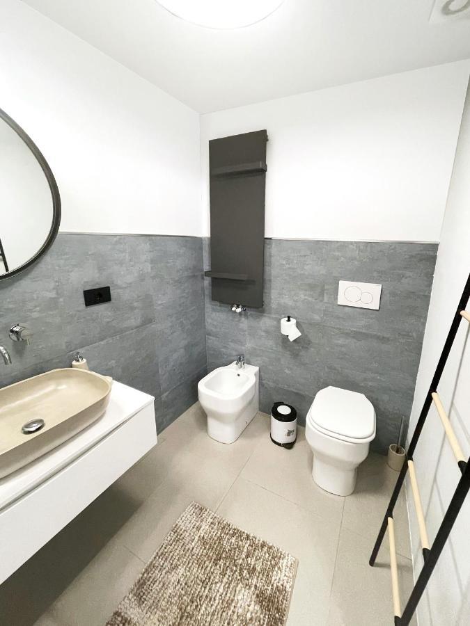 Apartament Porta Susa X6 - Freeparking Wi-Fi E Netflix Turyn Zewnętrze zdjęcie